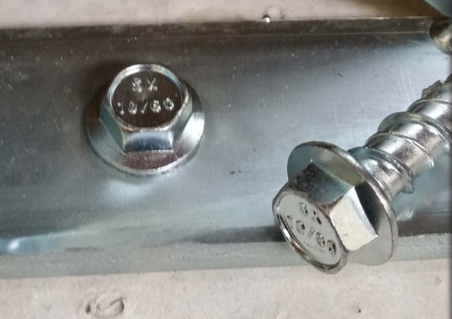 Betonschroeven Betonschroeven
